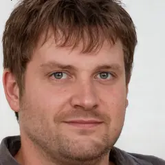 Autor Bartosz Bula